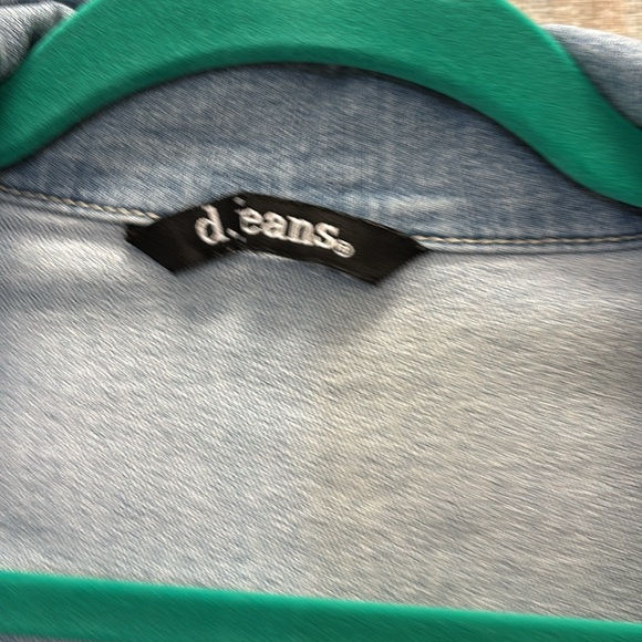 Jean Jacket ☎️💋 - Picture 5 of 6